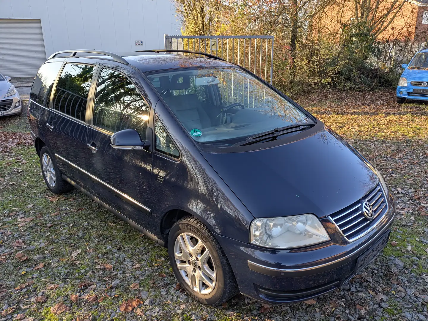 Volkswagen Sharan Sharan 1.8 5V Turbo Pacific - Gas/Benzin Blau - 1
