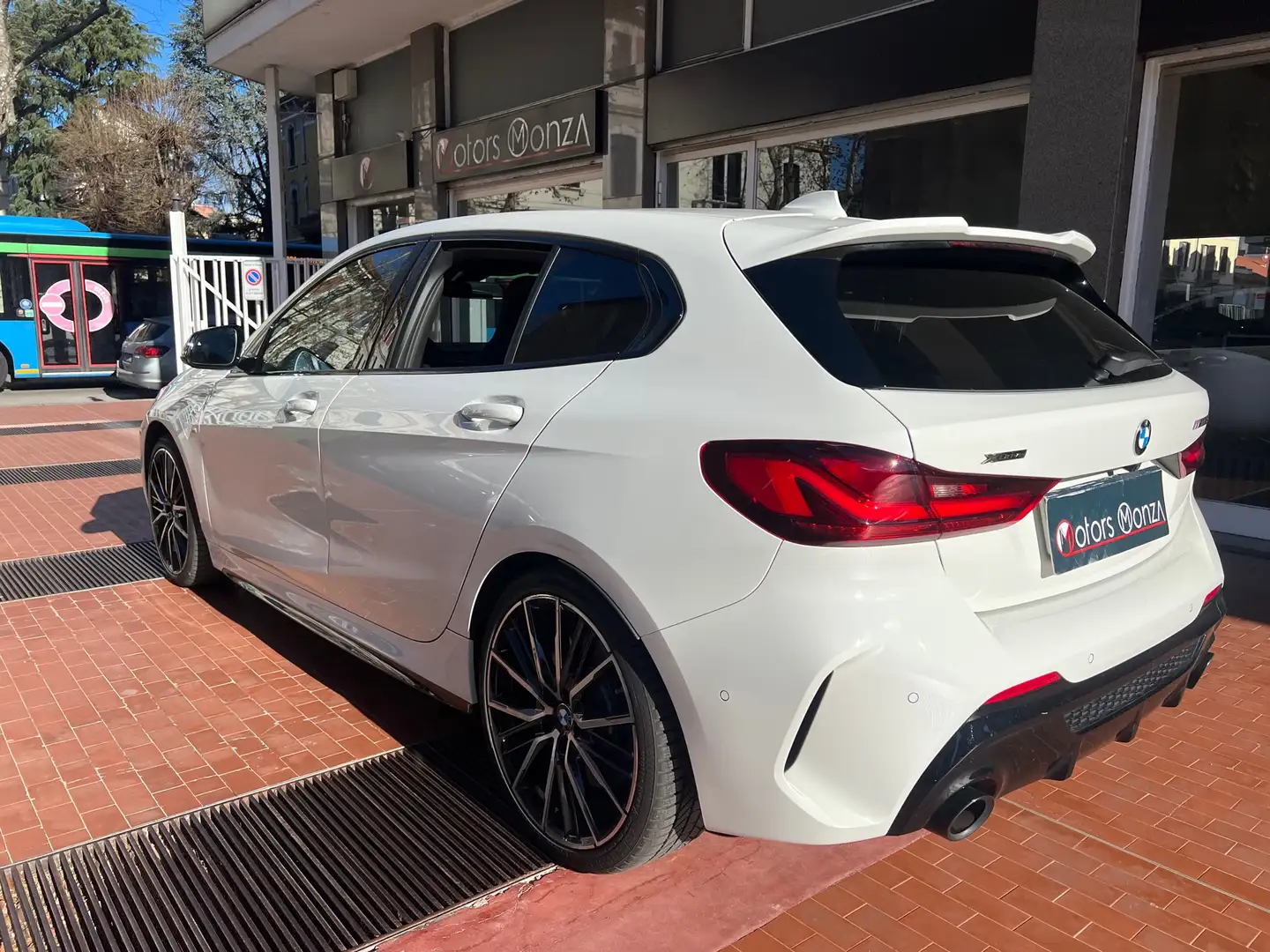 BMW 135 M 135i xdrive auto FULL - 1