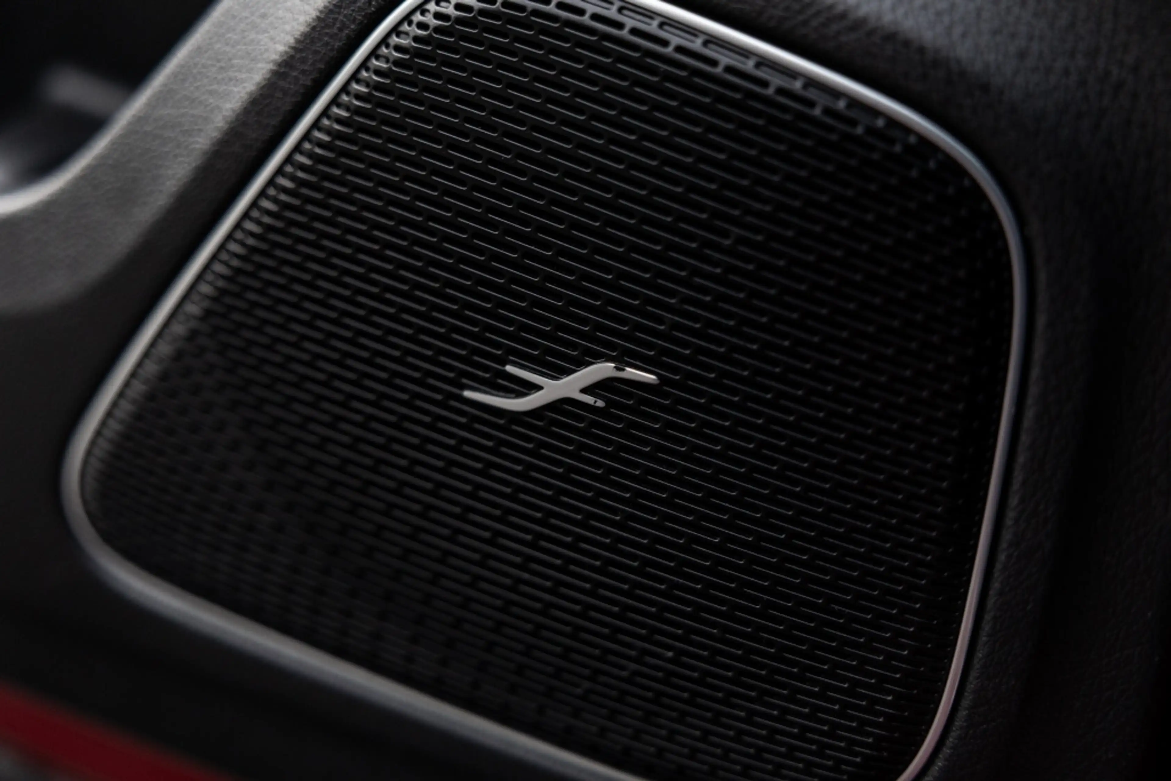 Mercedes-Benz A 250 e Premium Plus | Pano | Burmester | Memory | Multi — photo 21