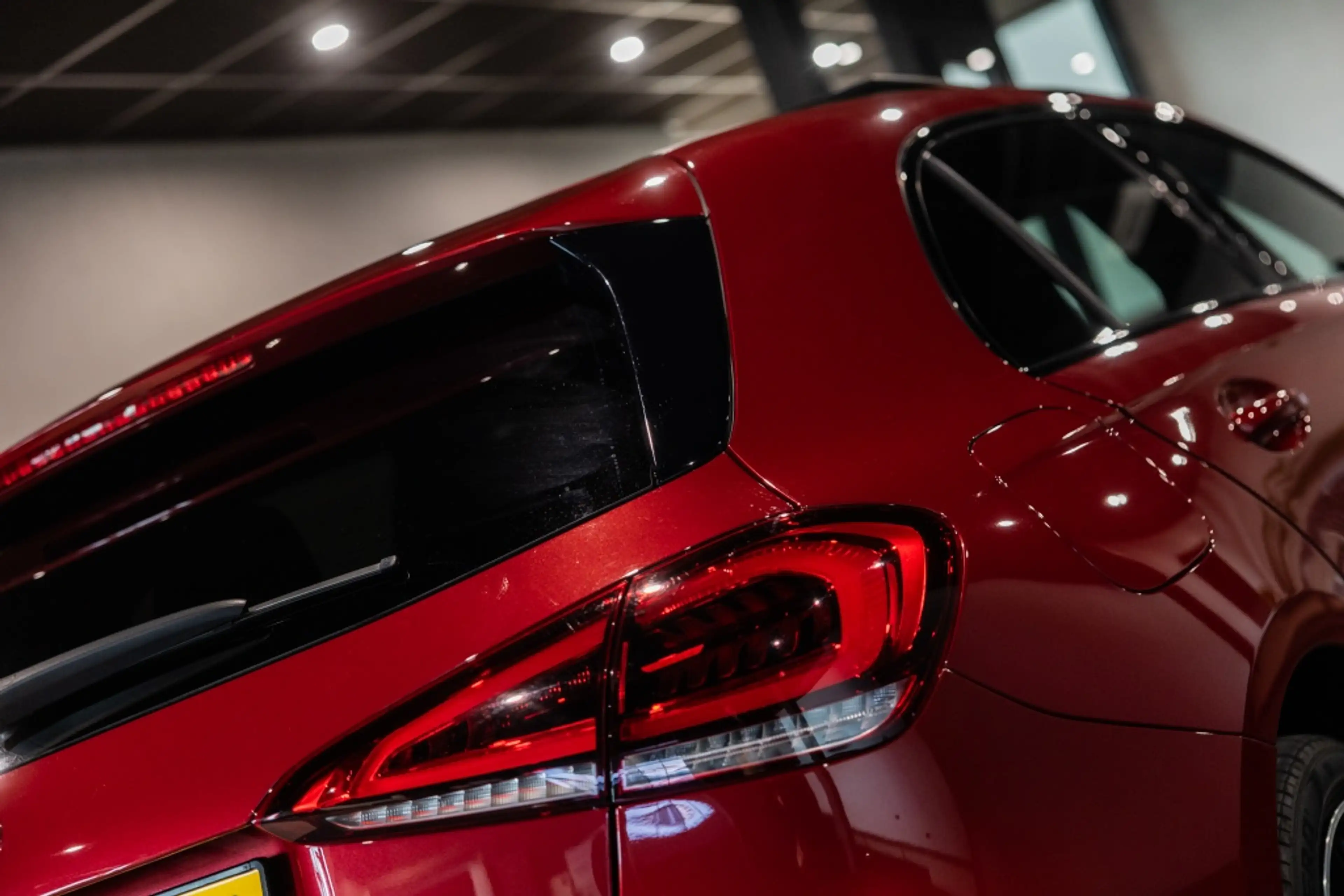 Mercedes-Benz A 250 e Premium Plus | Pano | Burmester | Memory | Multi — photo 18