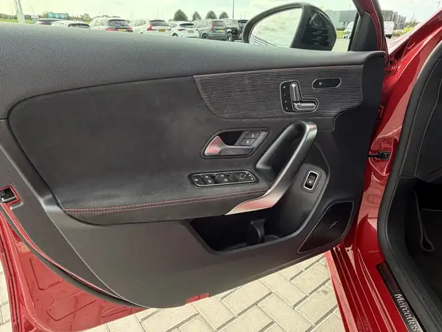 Mercedes-Benz A-Class view 7