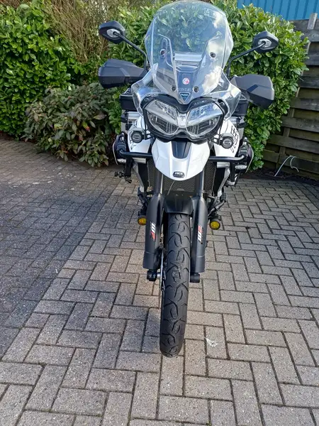 Triumph Tiger 800 - foto 4