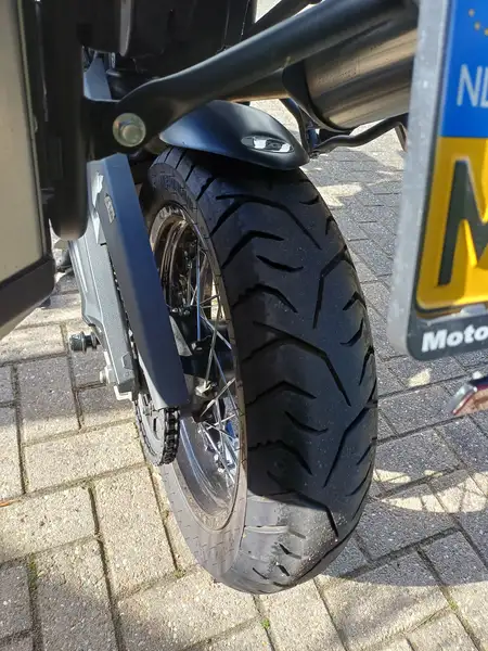 Triumph Tiger 800 - foto 8