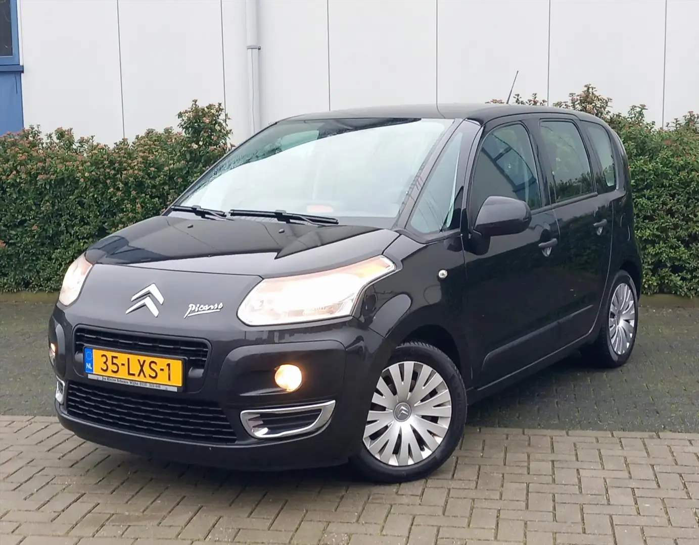Citroen C3 Picasso 1.6 VTi 120pk Aura Schwarz - 1