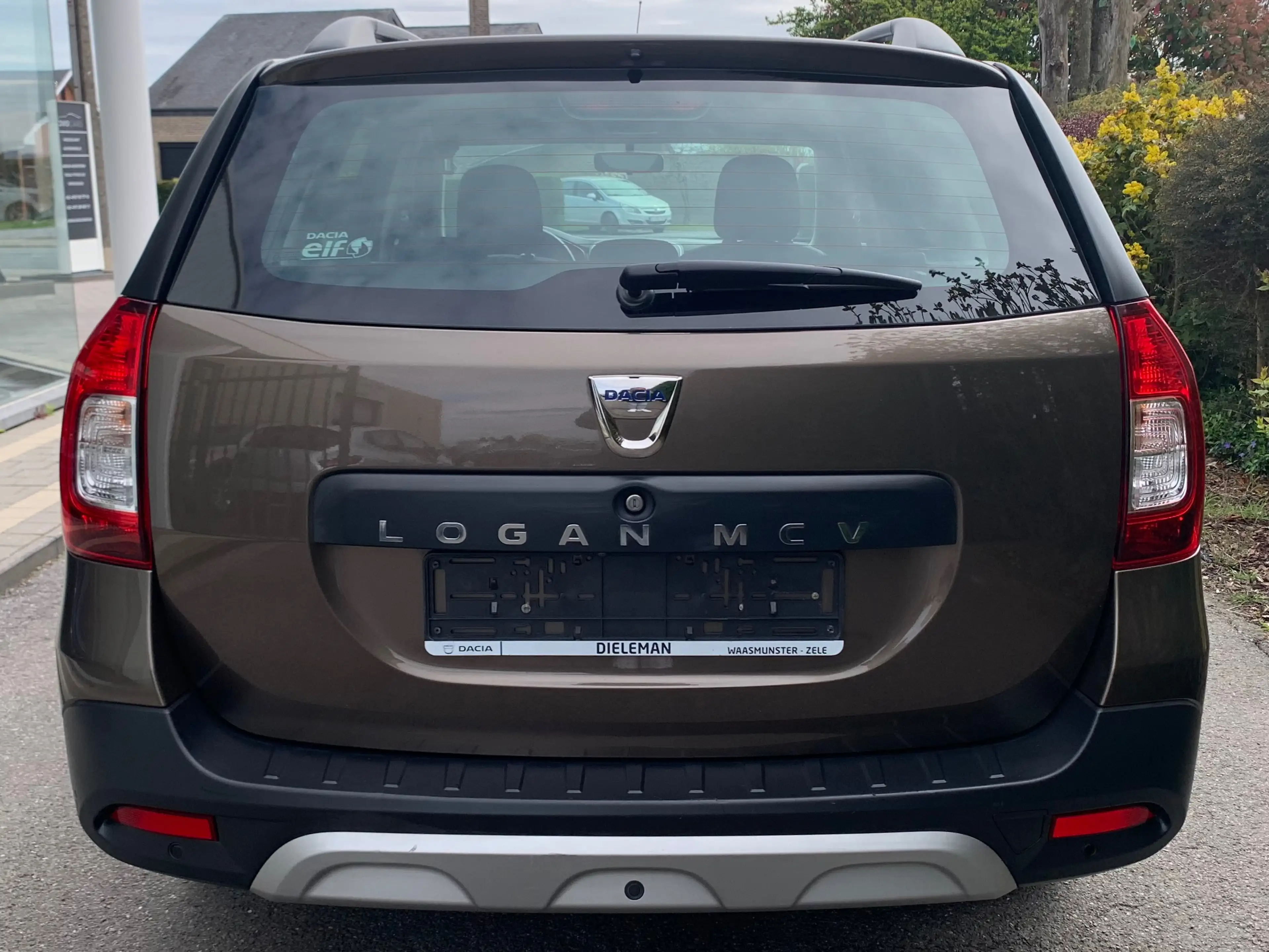 Dacia Logan STEPWAY PLUS / 1.5 dCi 90 CV / Gps / Airco / Camera / Cruise / — photo 6