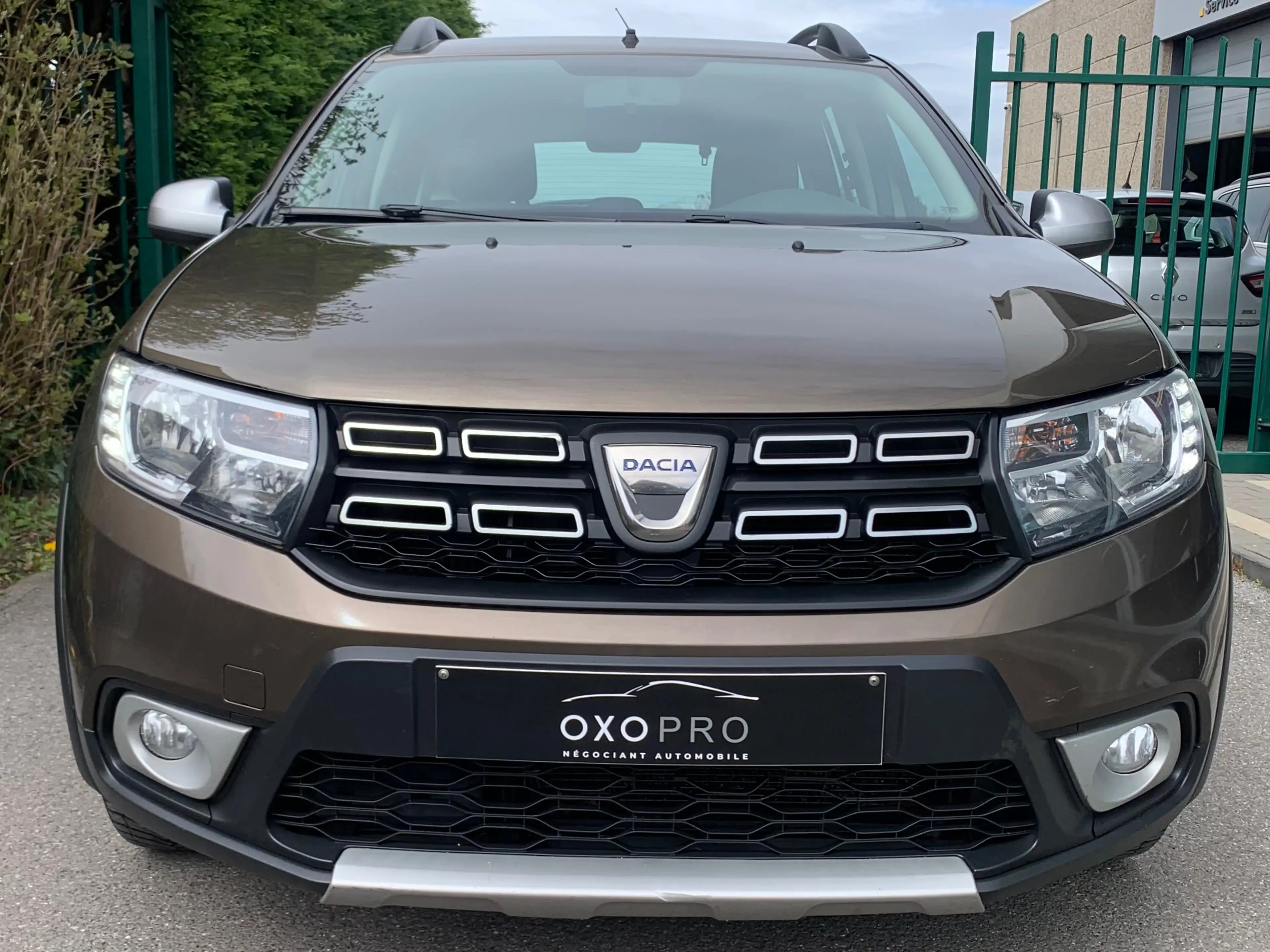Dacia Logan STEPWAY PLUS / 1.5 dCi 90 CV / Gps / Airco / Camera / Cruise / — photo 3