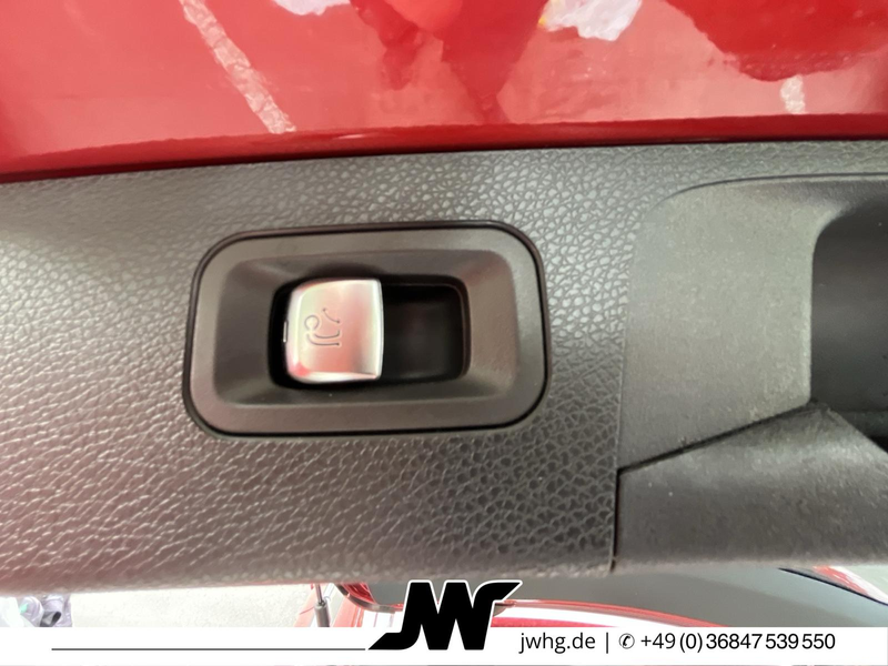 Mercedes-Benz E 300 2x AMG Line 360K Widescreen Night MBUX AHK — photo 6