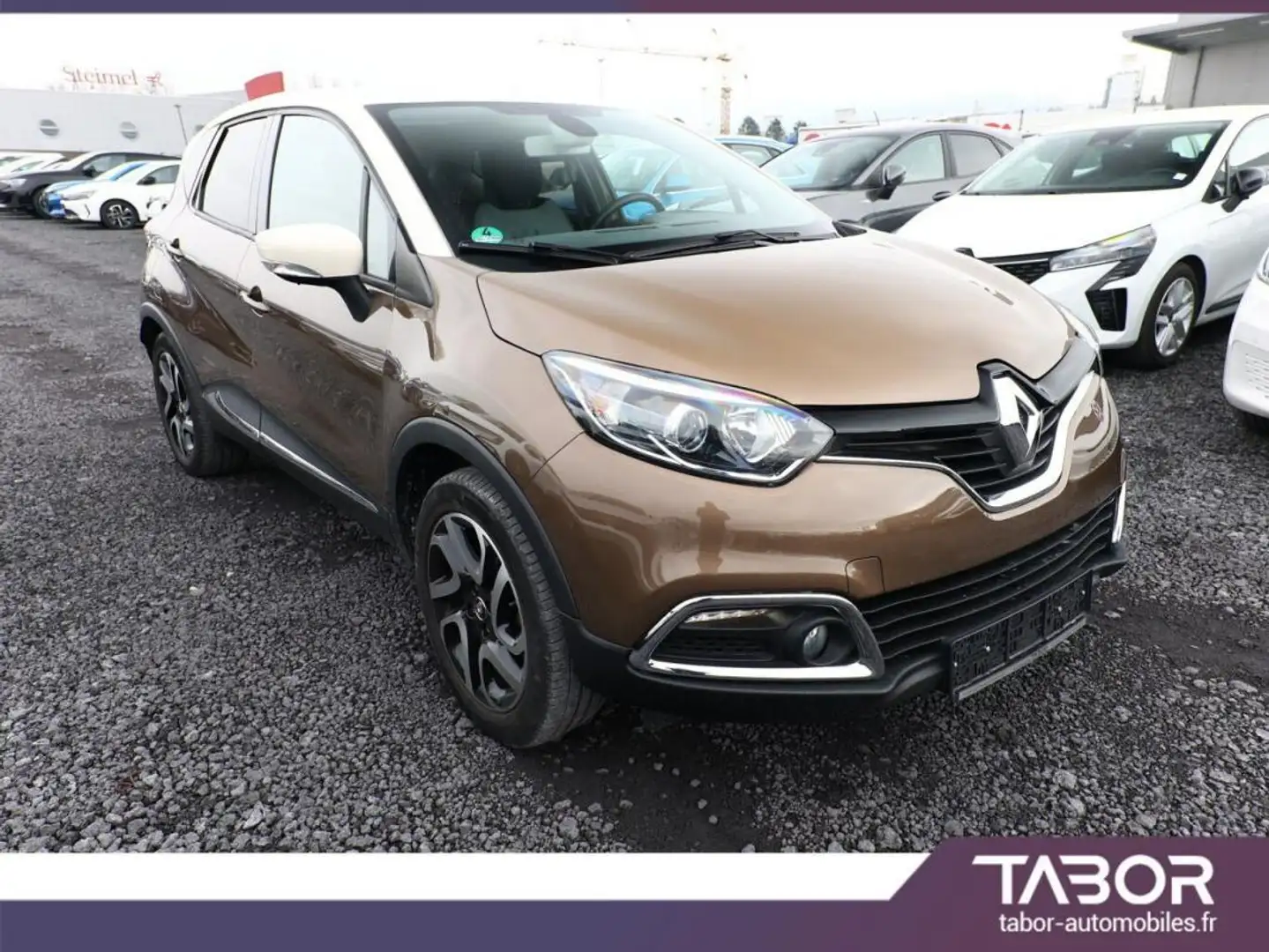 Renault Captur 0.9 TCe 90 Intens GPS radars 17P - 2