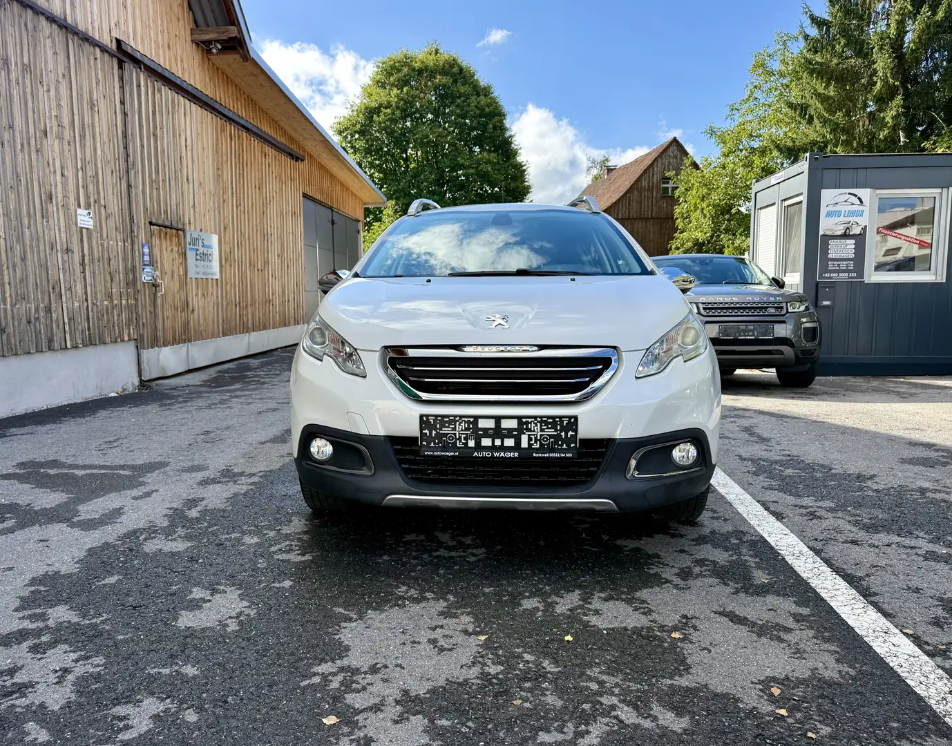 Peugeot 2008 1,6 Blue HDI Allure Weiß - 2