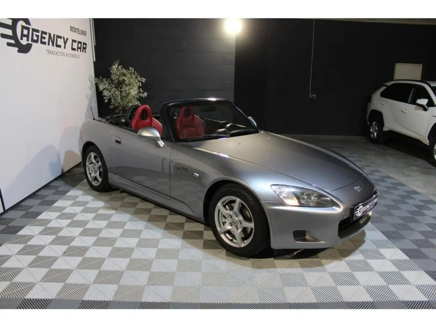 Honda S 2000 2.0 i-VTEC - Cuir Rouge Gris - 2