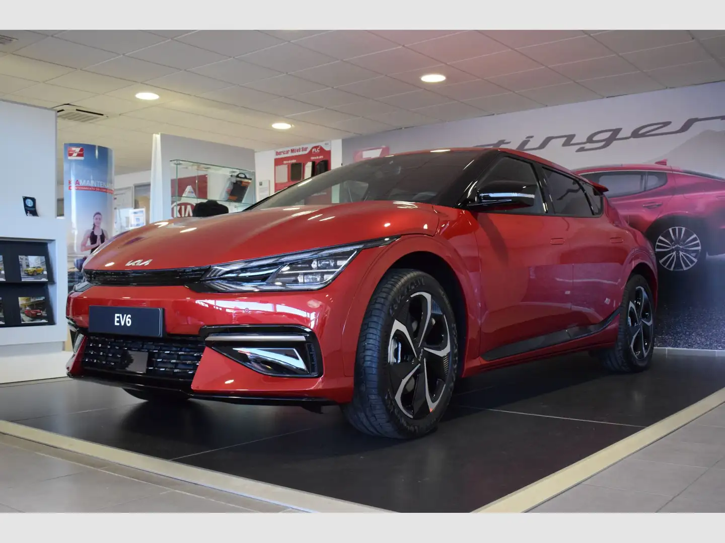 Kia EV6 Long Range GT-Line AWD 239kW Rojo - 2