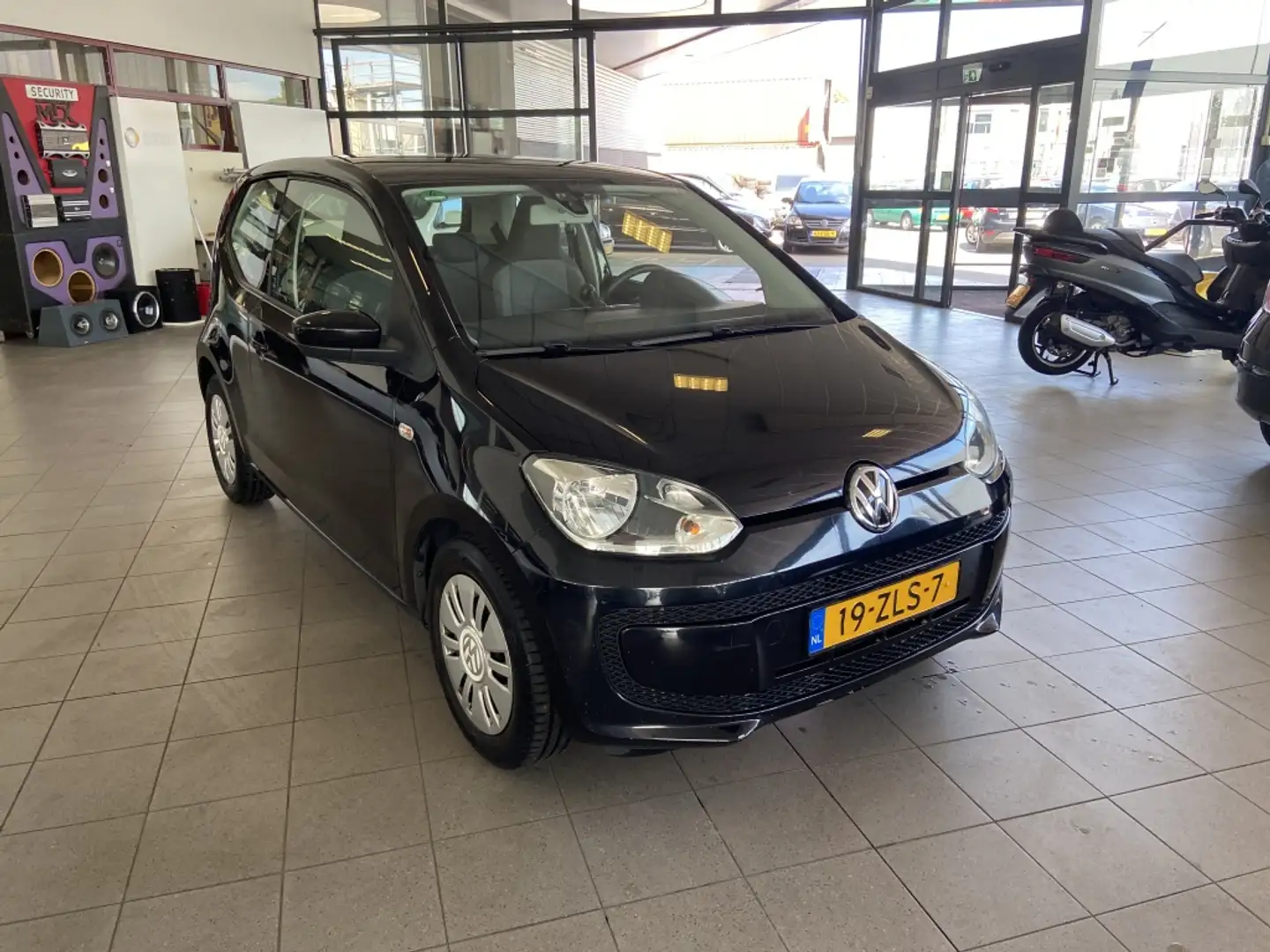 Volkswagen up! 1.0 move up! BlueM. Negro - 2