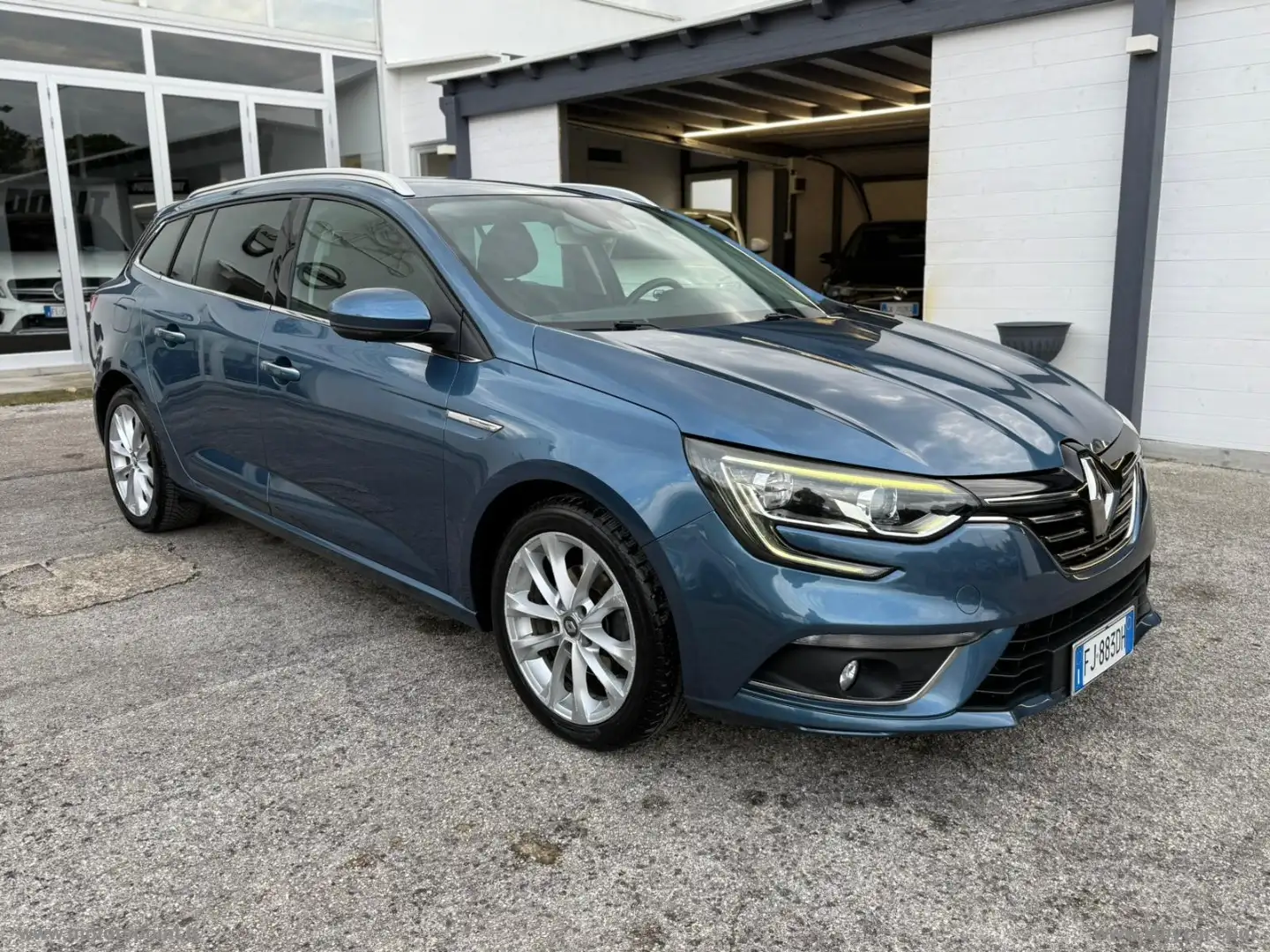Renault Megane Sporter dCi 8V 110 CV Energy Zen Blu/Azzurro - 2