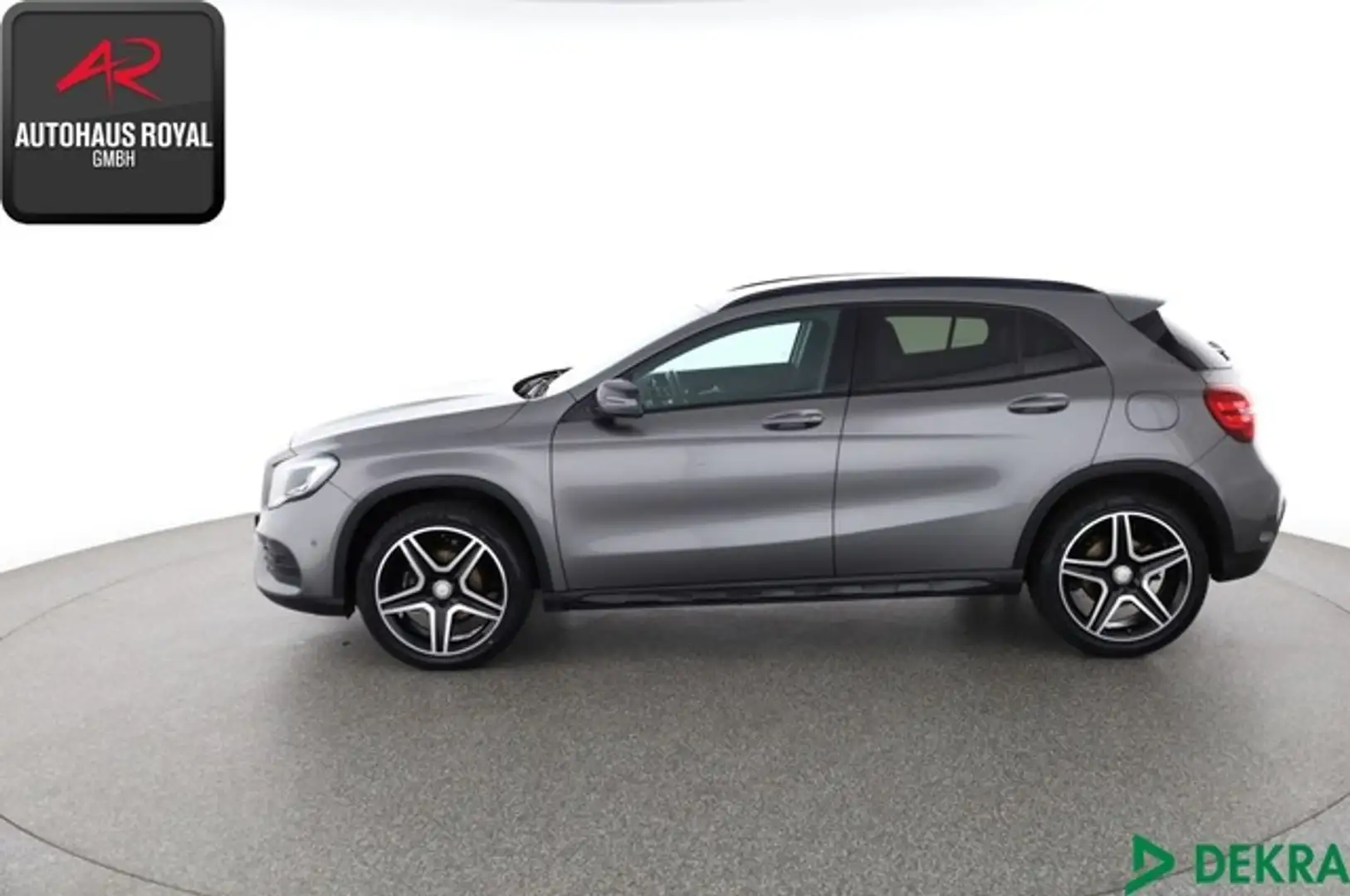 Mercedes-Benz GLA 200 d 4M AMG NIGHT ILS,MEMORY,CARPLAY,COMAND Szary - 2