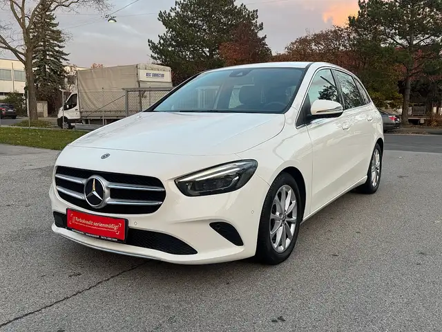 Mercedes-Benz B 200 d Aut. / VIRTUAL COCKPIT / MULTIBEAM LED / RFK ...