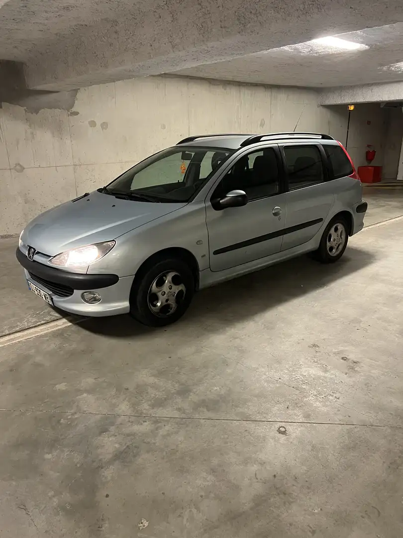 Peugeot 206 1.4i XT - 2