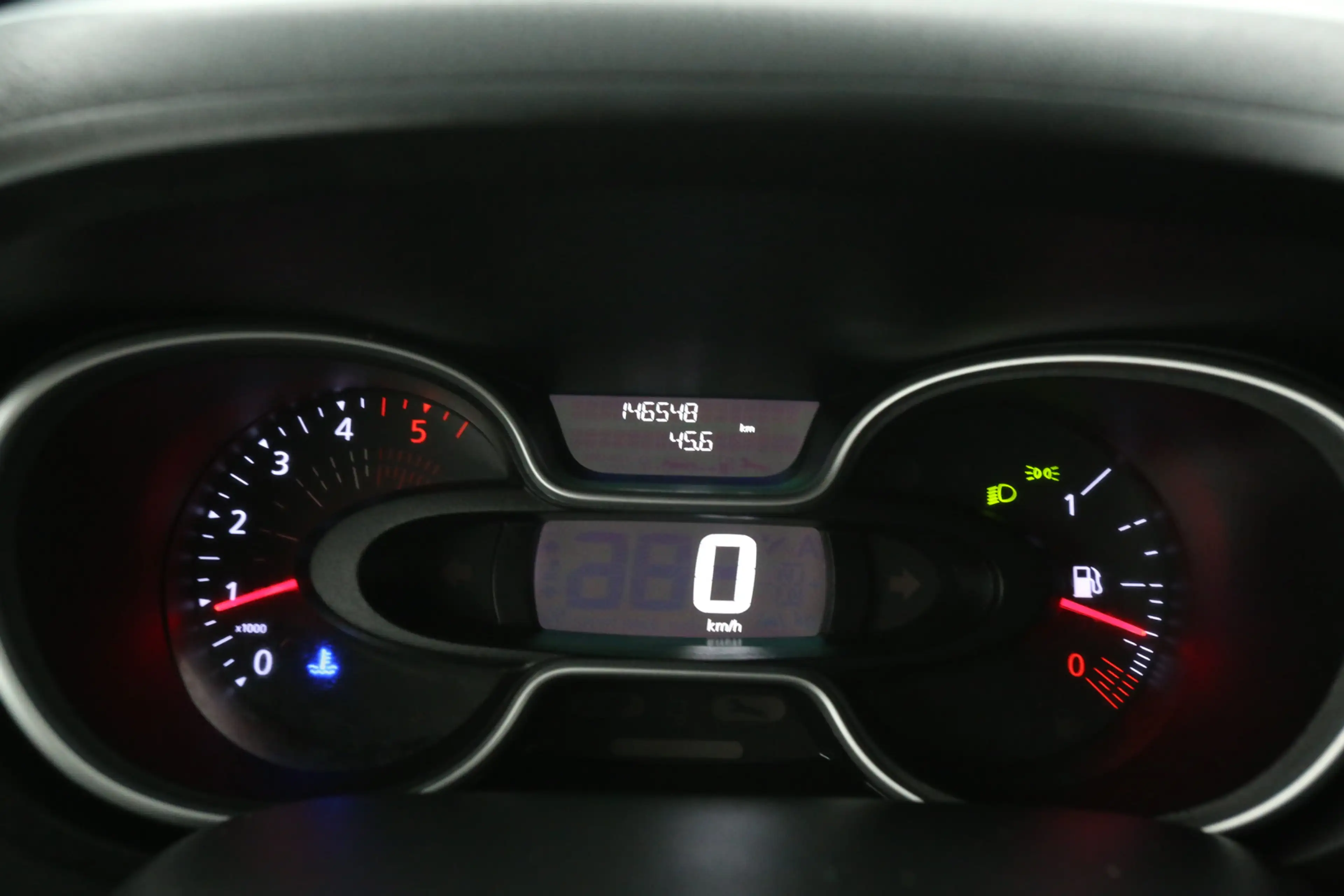 Renault Trafic 2.0 dCi L2H1 | Airco | Cruise | Camera | Carplay | — photo 12