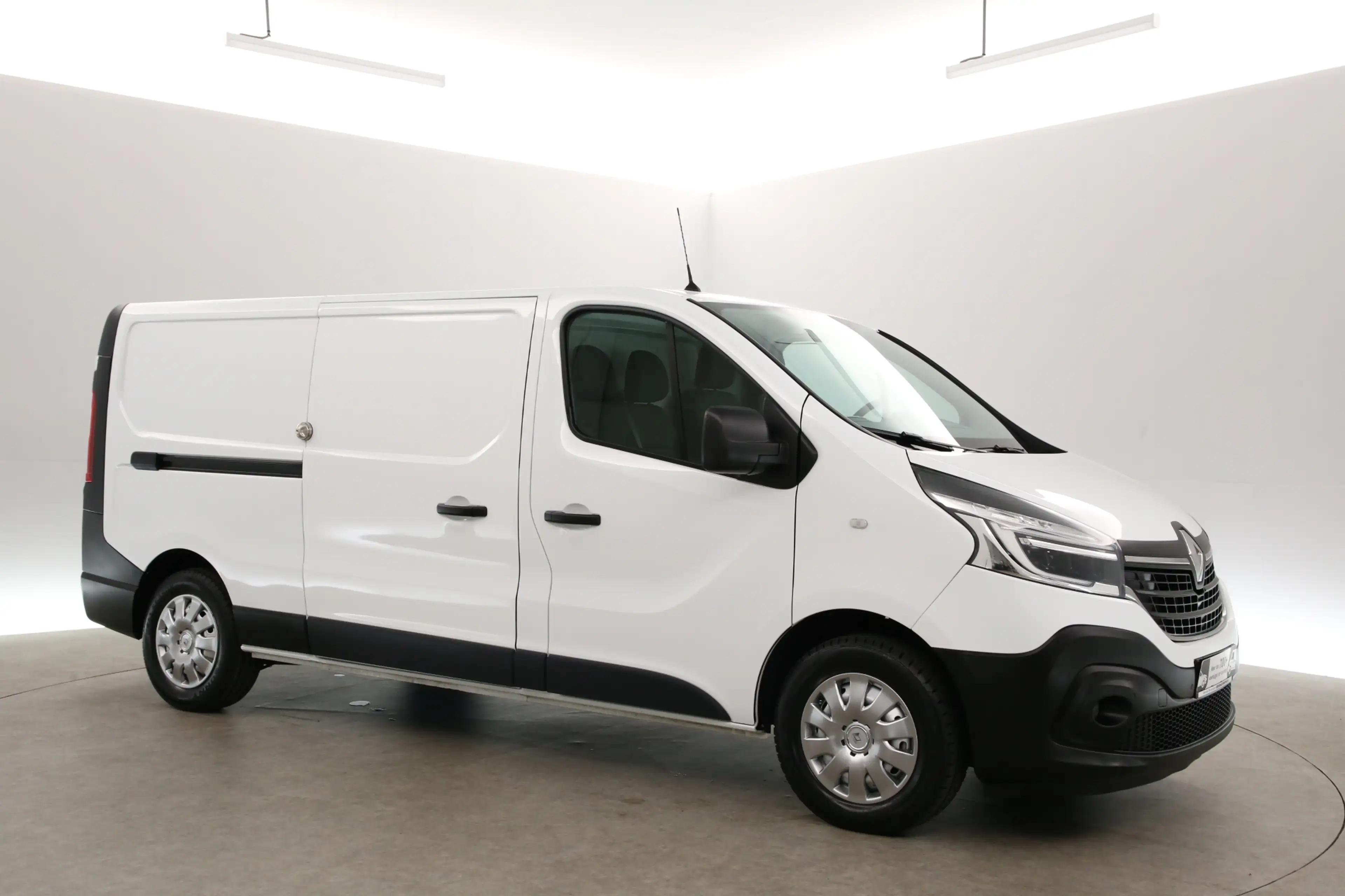 Renault Trafic 2.0 dCi L2H1 | Airco | Cruise | Camera | Carplay | — photo 6