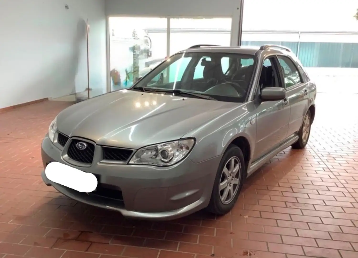 Subaru Impreza 1.5R Limited Plateado - 1