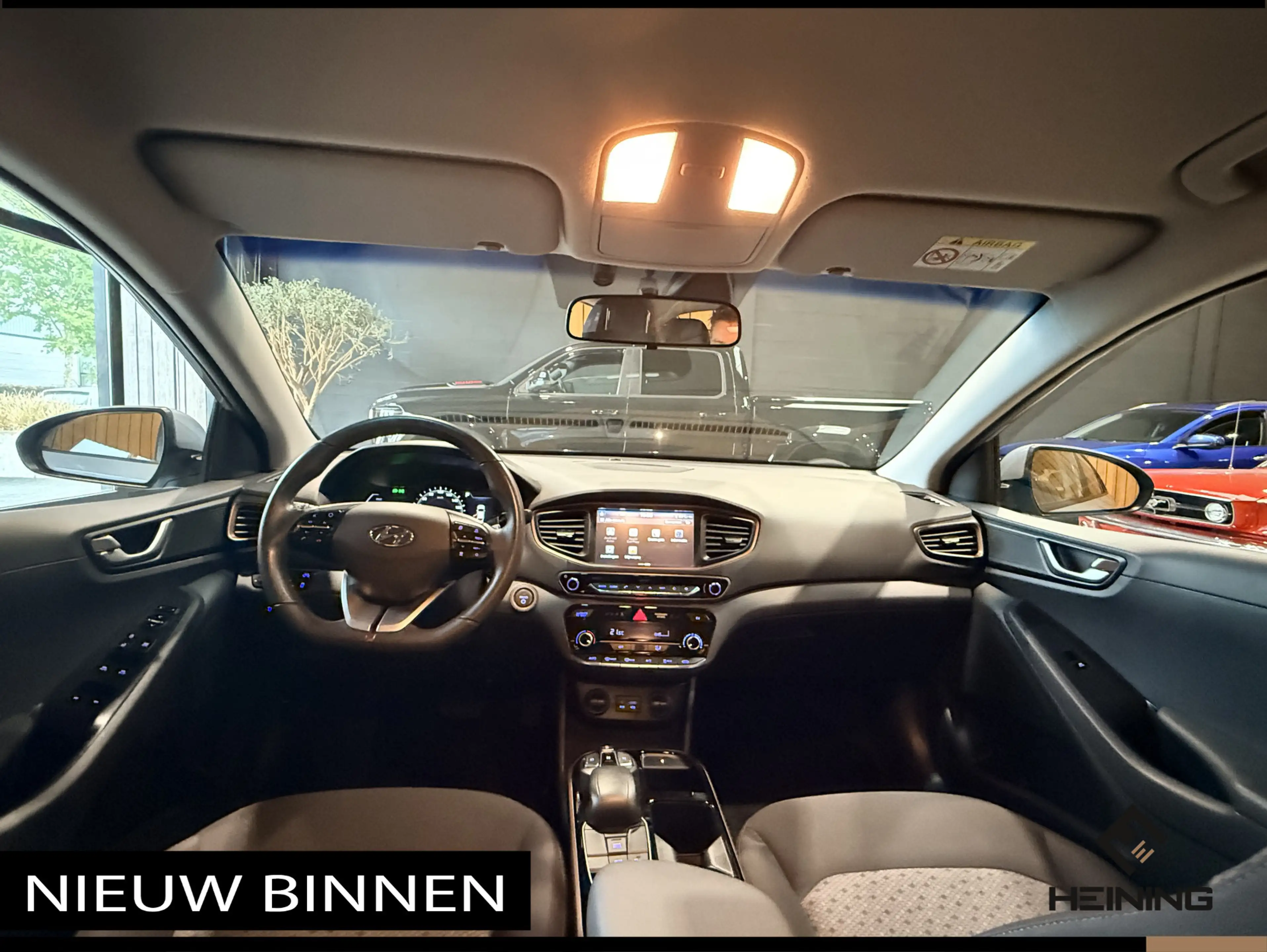 Hyundai IONIQ Comfort EV. Camera. Navi. Apple-carplay. Baterrij — photo 13