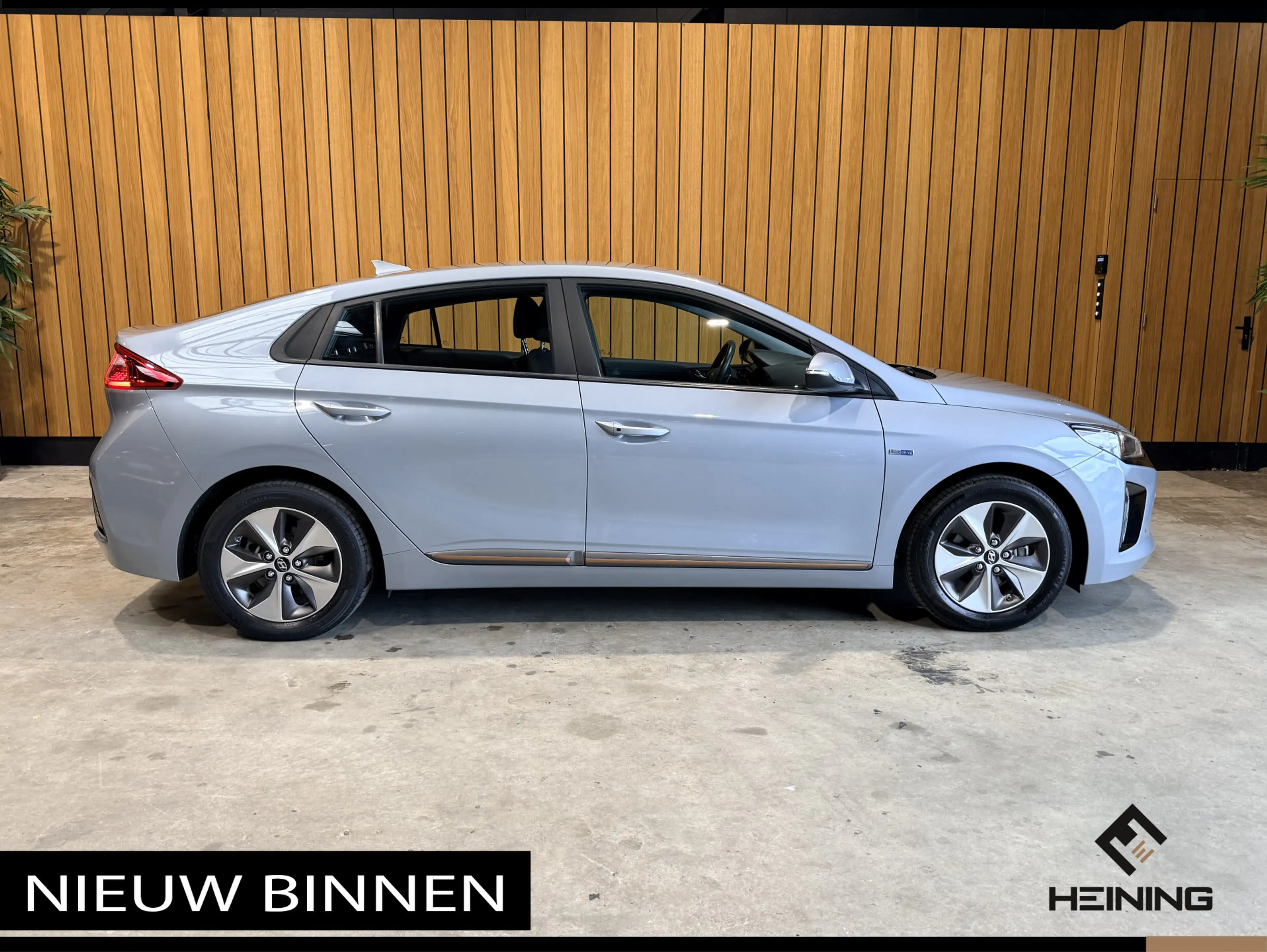 Hyundai IONIQ Comfort EV. Camera. Navi. Apple-carplay. Baterrij — photo 6