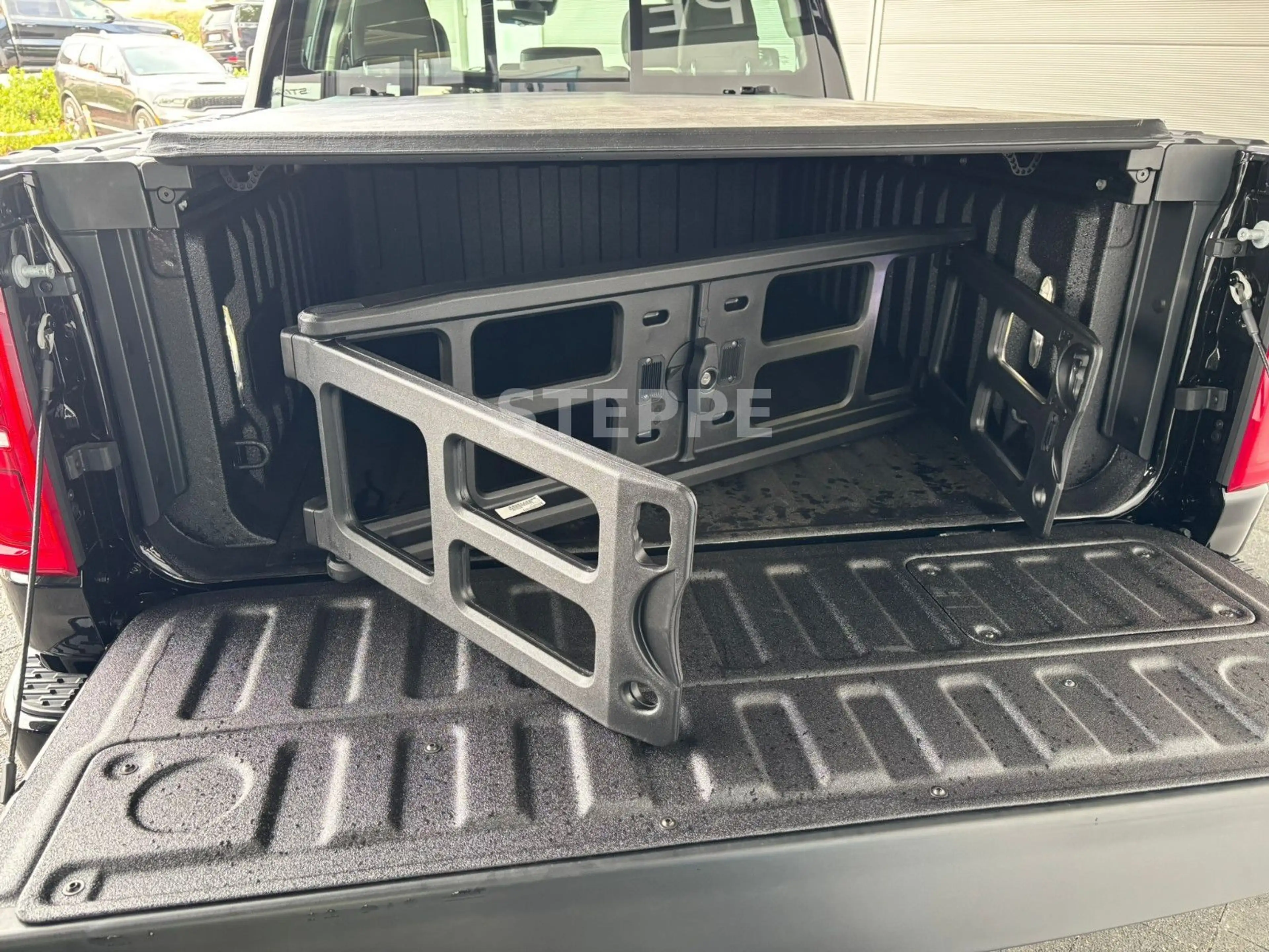 Dodge RAM 2026 RAM 1500 Limited Longhorn 5,7LV8 Rambox — photo 7