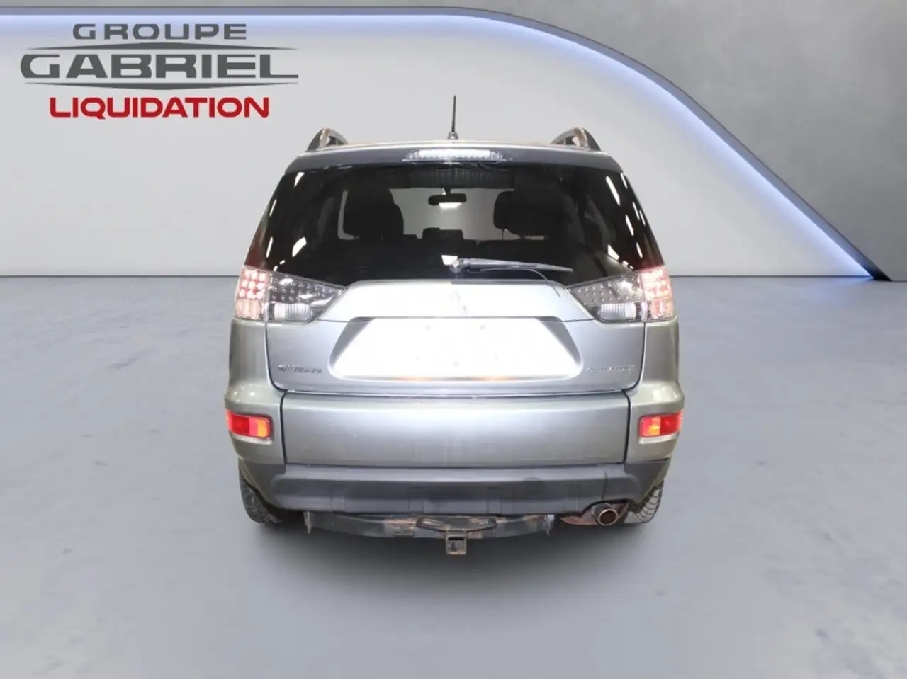 Mitsubishi Outlander снимка Mitsubishi Outlander