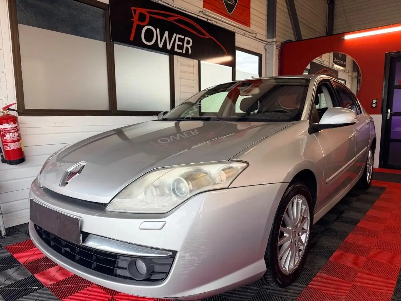 Renault Laguna 2.0 DCI 130 BUSINESS PACK