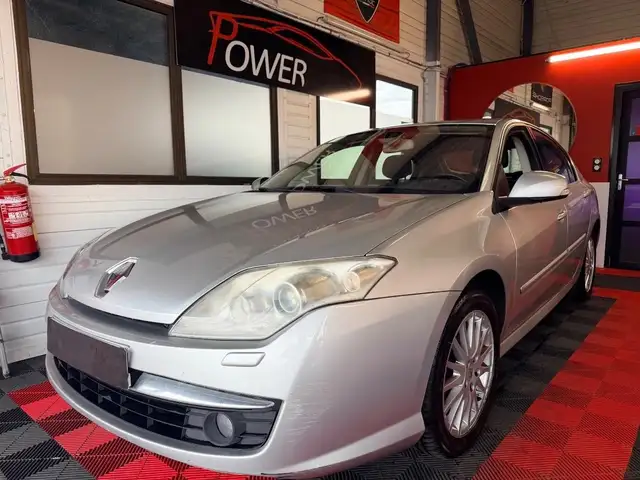 Renault Laguna 2.0 DCI 130 BUSINESS PACK