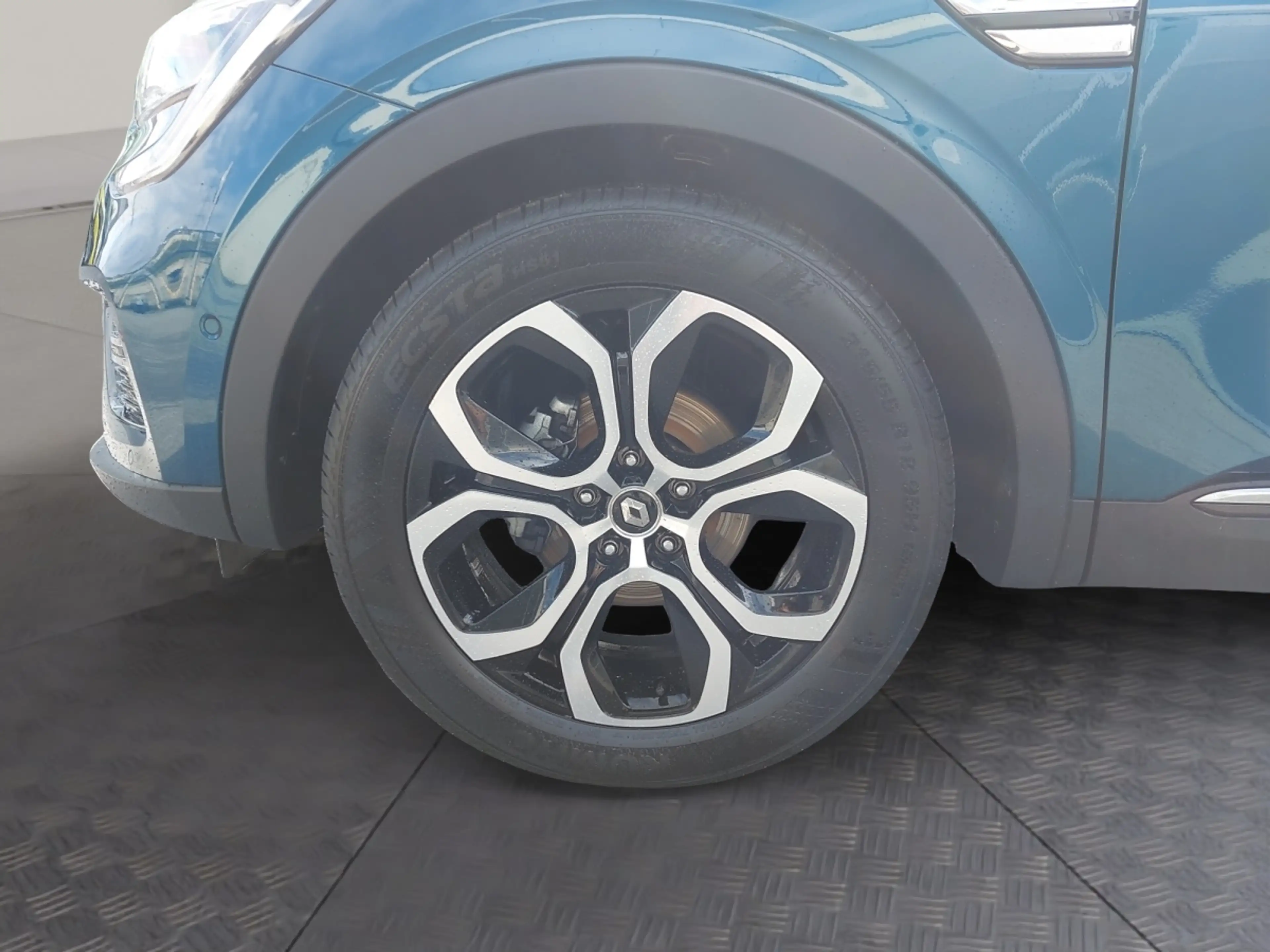 Renault Arkana Mild Hybrid 140 EDC Techno Aut. — photo 14