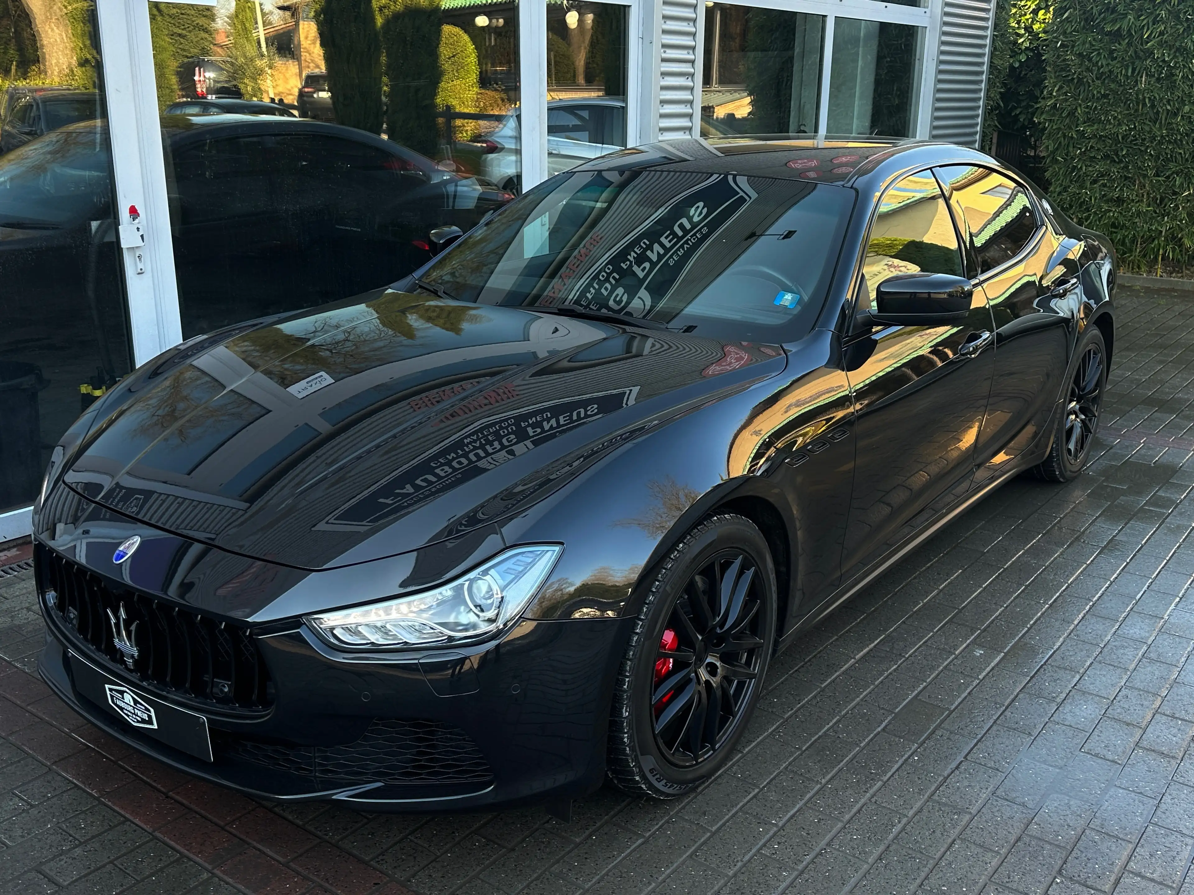 Maserati Ghibli *3.0-V6-S-Q4*4x4*CUIR*NAVIGATION*FULL-BLACK* — photo 7