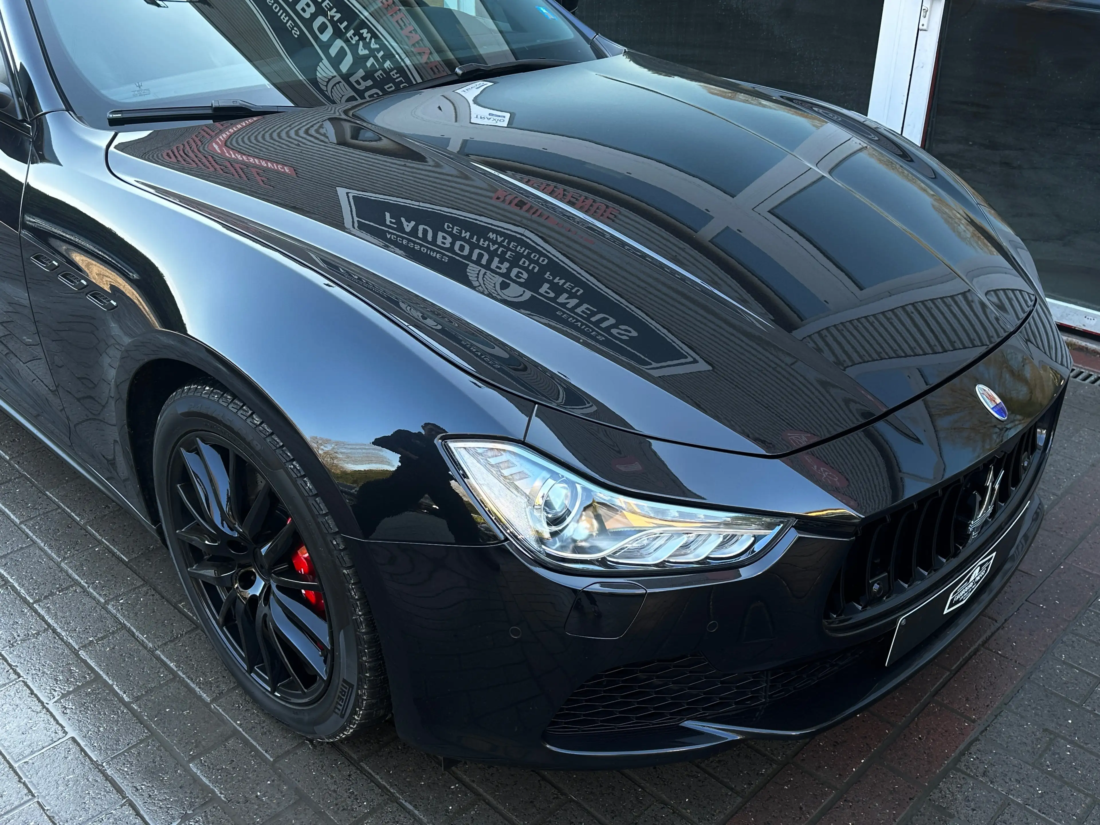 Maserati Ghibli *3.0-V6-S-Q4*4x4*CUIR*NAVIGATION*FULL-BLACK* — photo 14