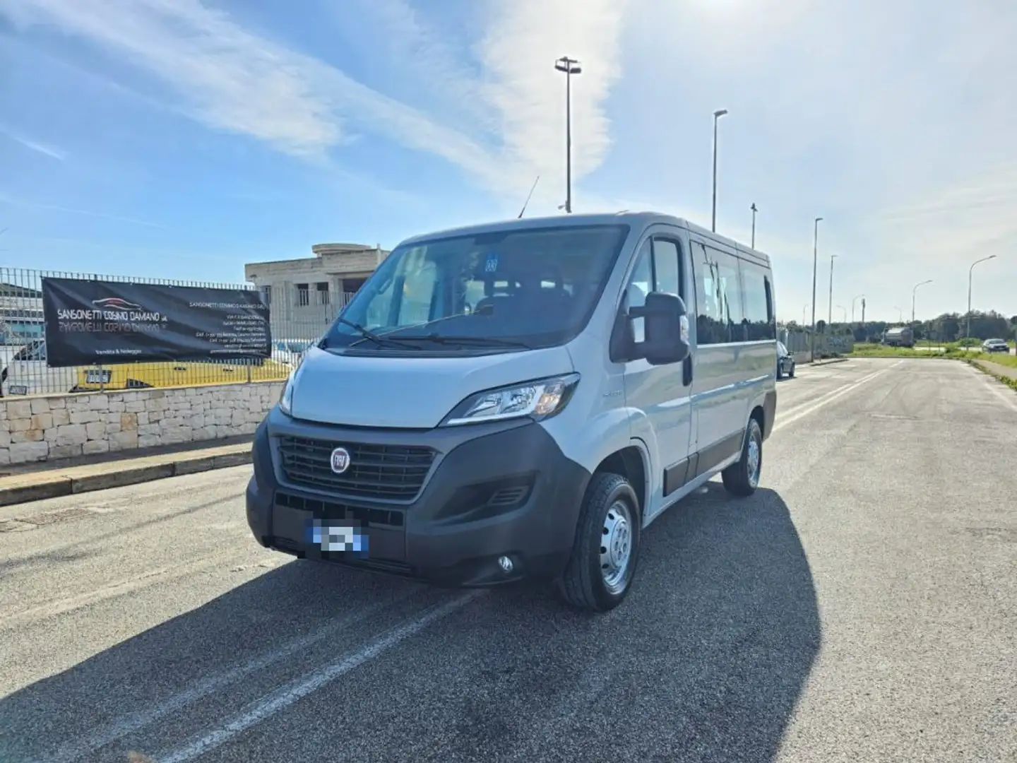 Fiat Ducato 30 2.3 MJT 140CV PC-TN 9 POSTI COMBI Белый - 1