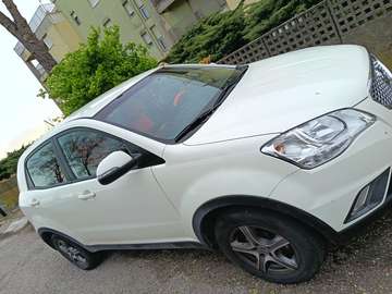 Korando 2.0 e-xdi Classy 2wd