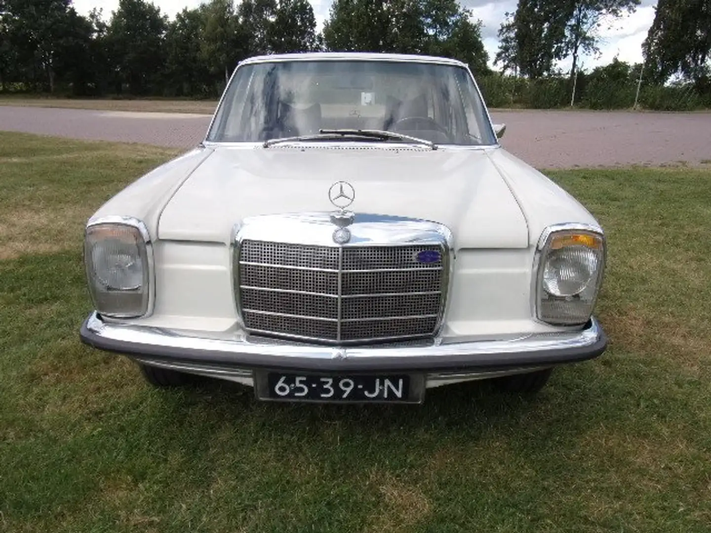 Mercedes-Benz 200 200 Blanc - 2