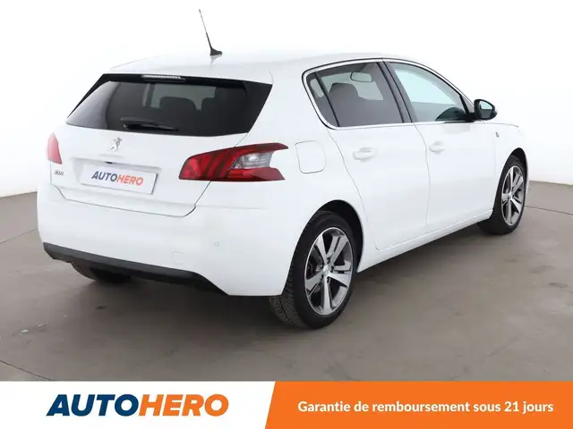 Peugeot 308 view 6