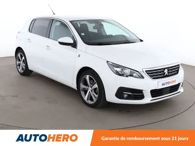 Peugeot 308 view 8