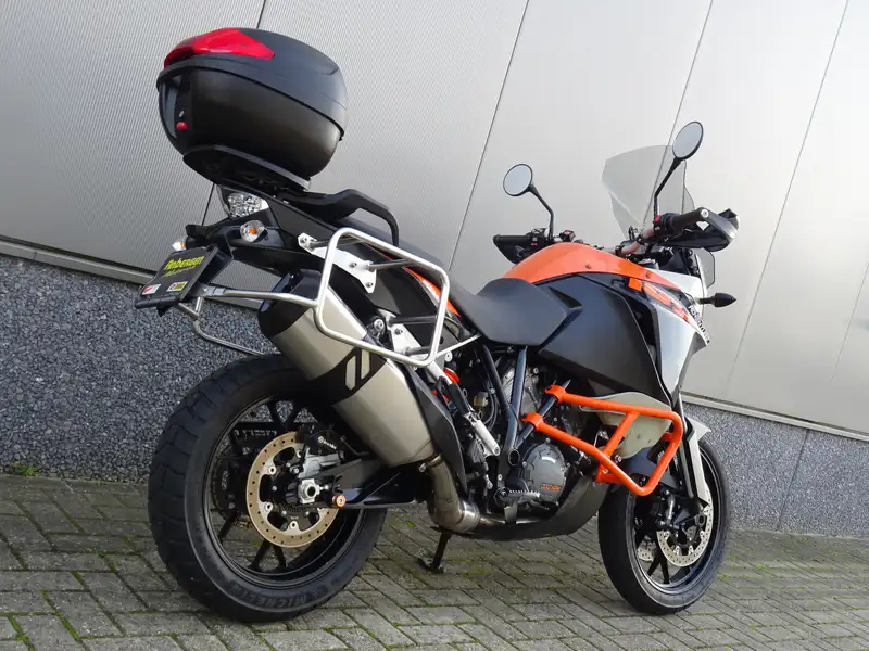 KTM 1050 Adventure - foto 3