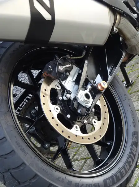 KTM 1050 Adventure - foto 6