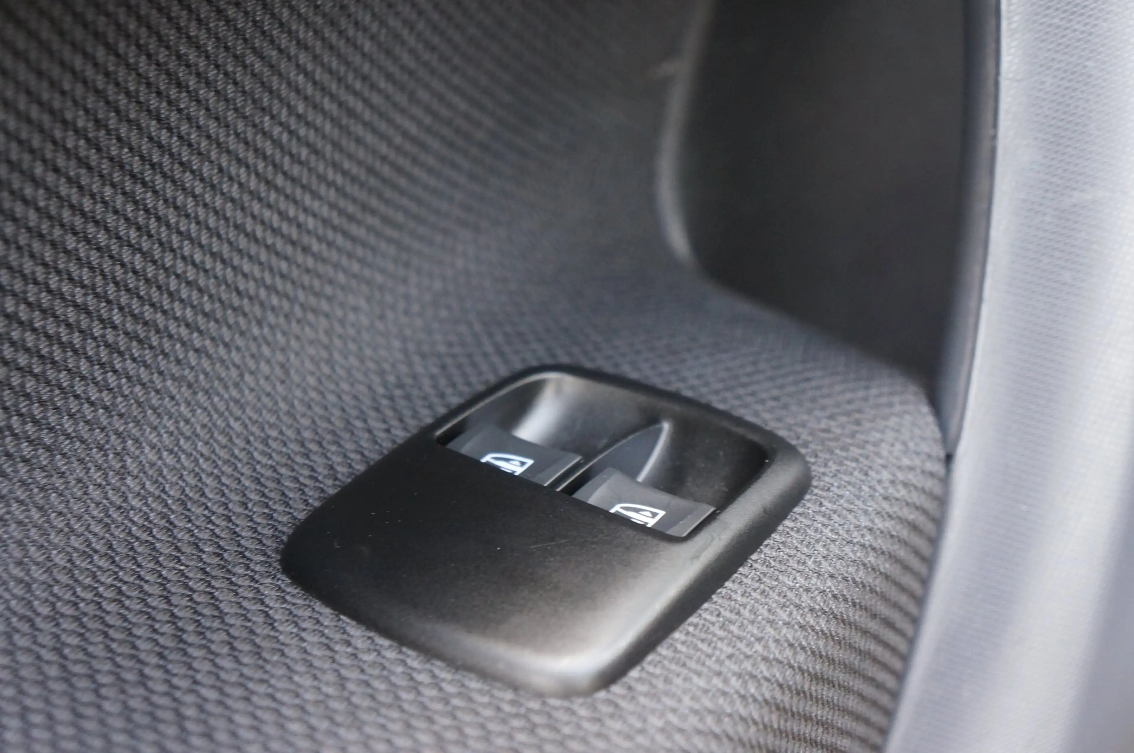 smart forTwo cabrio EQ Comfort PLUS 18 kWh; Leder+Camera=ORG NL — photo 15