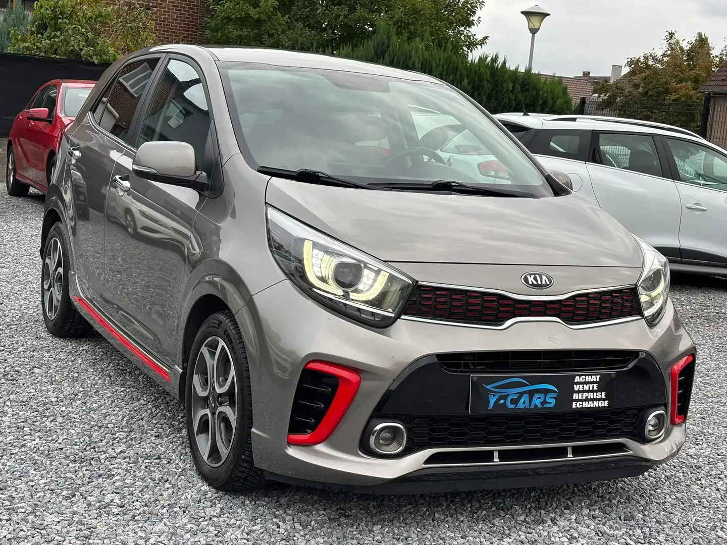 Kia Picanto 1.0i //GT-LINE// 12MOIS GARANTIE Beige - 1