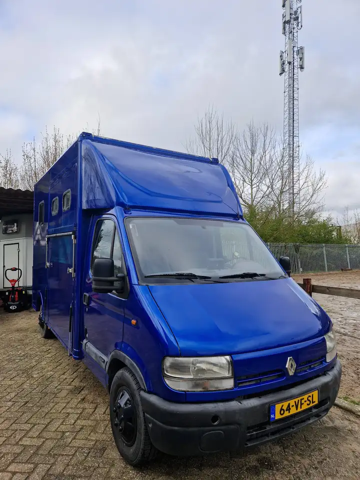 Renault Master T35 2.8dTi L3H2, foto 2