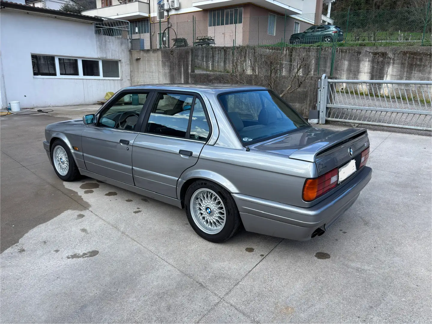 BMW 320 320i S c/abs 4p - 1