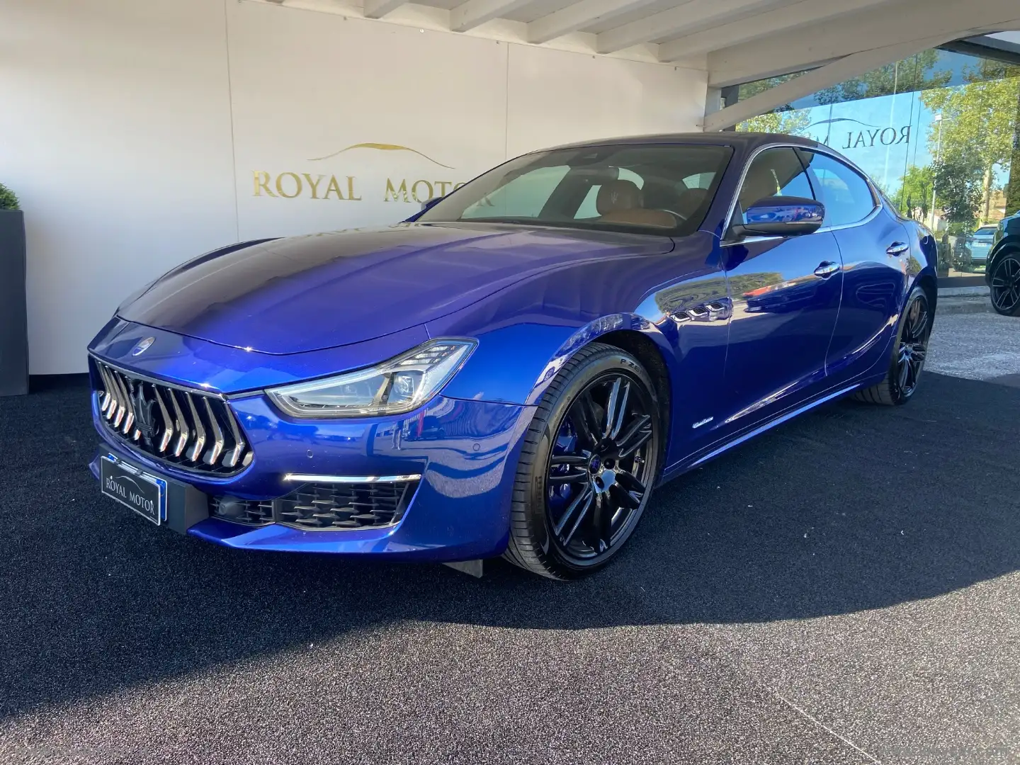 Maserati Ghibli V6 Granlusso Bleu - 2