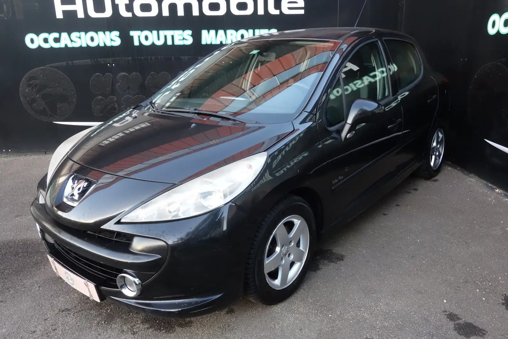 Peugeot 207 1.4 VTi 16V 95ch Trendy Negro - 1