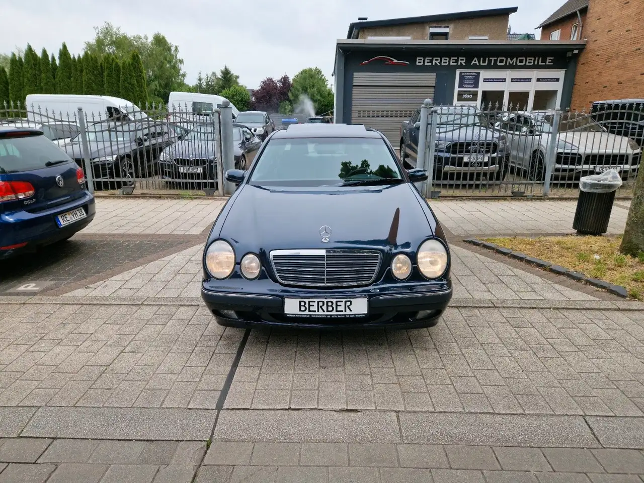 Mercedes-Benz E 280 ELEGANCE Automatik*2.HAND*LEDER*KLIMA*TEMP, foto 2