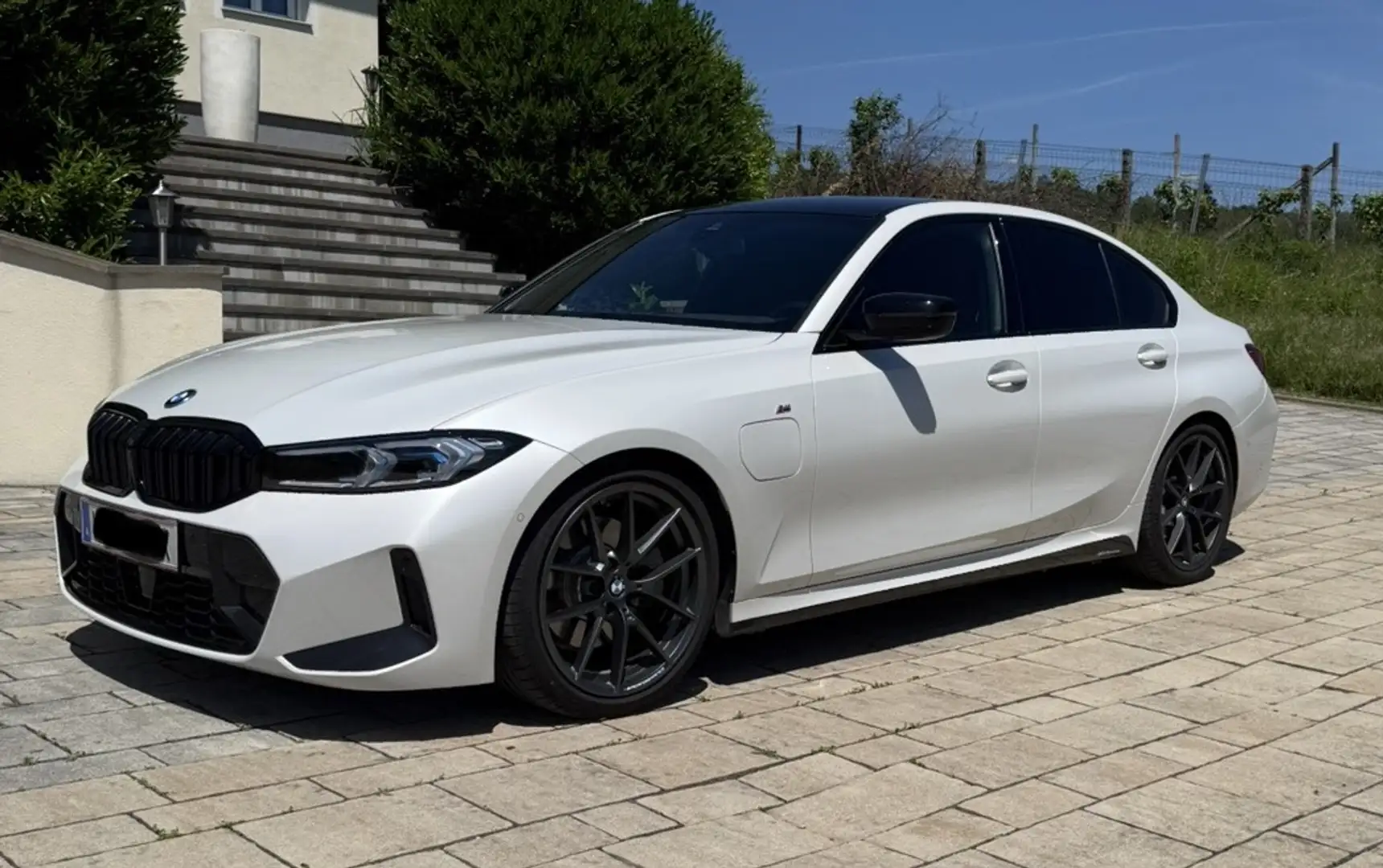BMW 330 BMW 330e G20 Sportline Weiß - 2