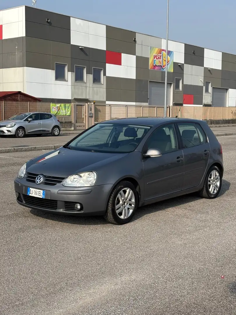 Volkswagen Golf 5p 1.6 Comfortline bi-fuel UNIPRO FULL SERVICE - 2