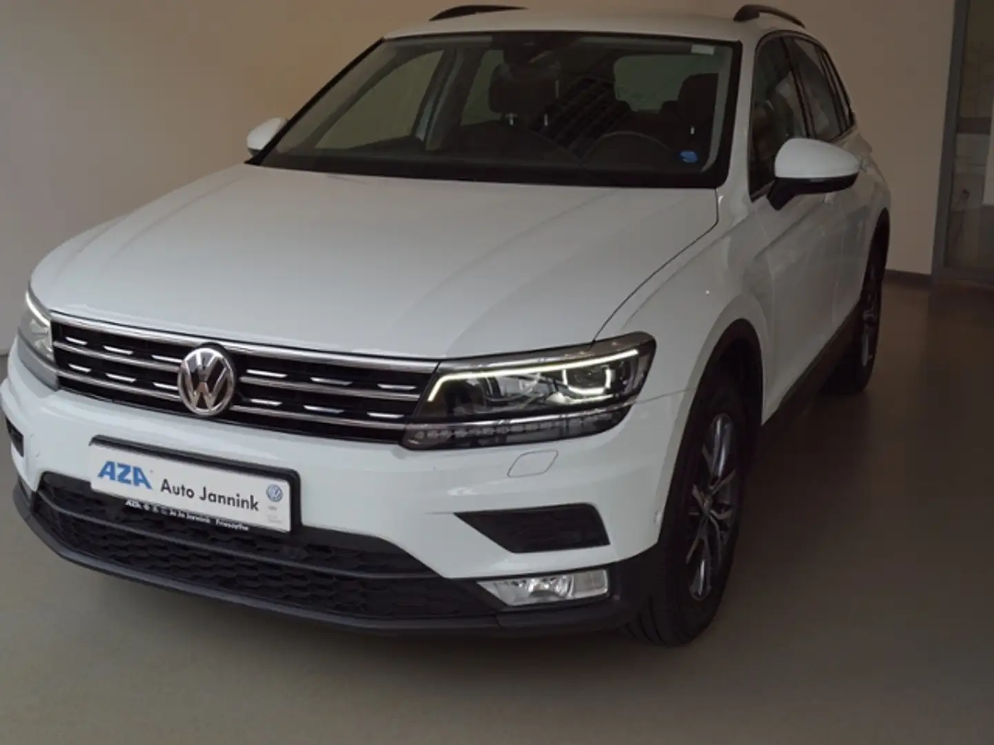Volkswagen Tiguan 1.4 TSI Comfortline *ActiveInfo*AHK*LED*Navi*Ergo White - 2
