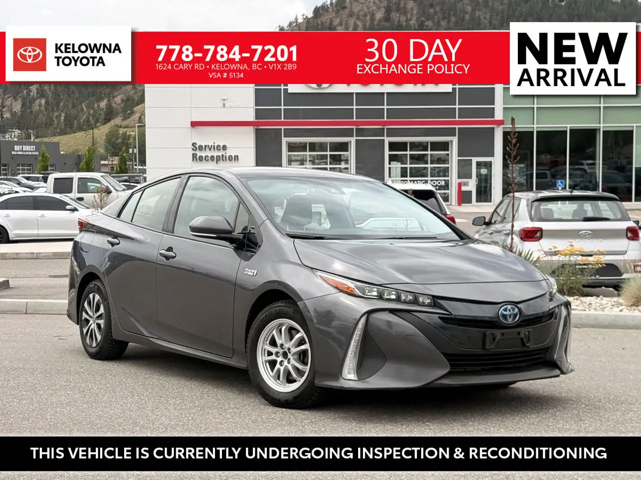 Toyota Prius Prime снимка Toyota Prius Prime